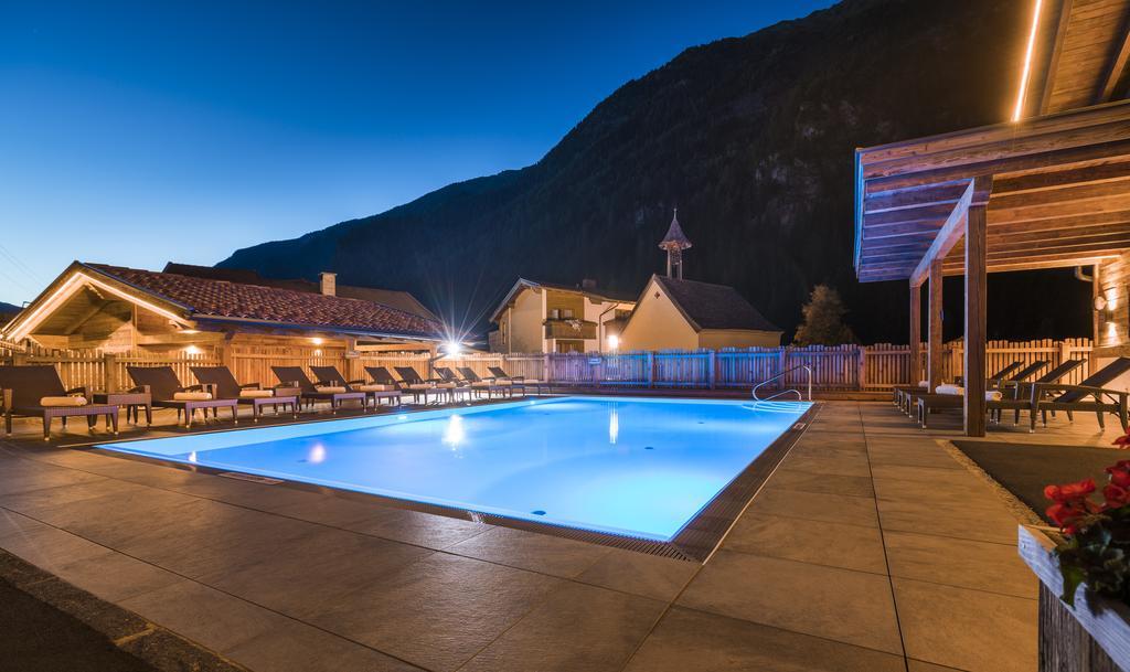 Wellnesshuettendorf Wiese Sankt Leonhard im Pitztal Kültér fotó