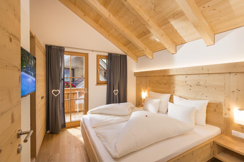 Wellnesshuettendorf Wiese Sankt Leonhard im Pitztal Kültér fotó